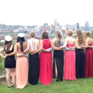 Prom dresses that don’t break the bank in one night!! Worn once! $25